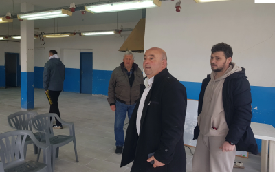 Младежи се срещнаха с кмета на Чепинци в споделеното младежко пространство